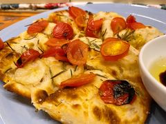 -Gather pizza