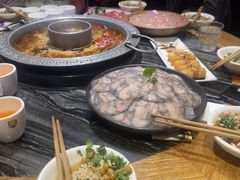-杨肥肠火锅大排档(火车站花园店)