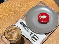 -星巴克臻选(上海合生汇1F店)