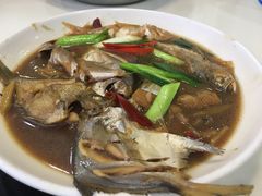 杂鱼酱油水-鑫悦楼煎蟹·16年海鲜大排档