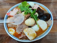 -亚忠小吃店(曾厝垵店)