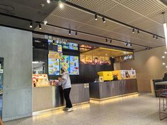 -麦当劳(南京路2店)