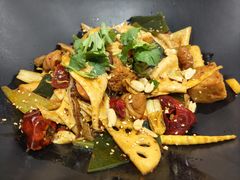 -醉人椒麻辣香锅(王府井喜悦店)
