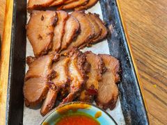 -蜜桃餐厅·伴山(湖滨商业街店)