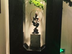 -新盈光·云会所(百丈东路店)