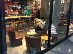 -星巴克臻选(郑州国贸360广场店)