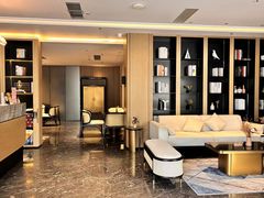 -雲宜贵宾舍酒店(深圳龙东地铁站店)