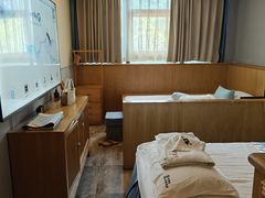 -云中漫步·足疗养生会馆(金开店)