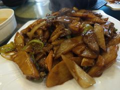 -小锅饭豆腐馆(太原街店)