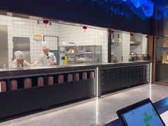 -忆江南·临江鱼馆