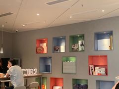 -潮一不贰·法式甜品·生日蛋糕·西式简餐(外滩店)