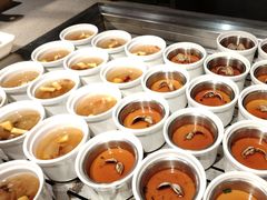 -芝小官毛肚火锅海鲜自助(苏州吴江区万宝店)