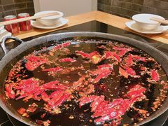 -锅首鲜品火锅(鸳鸯店)