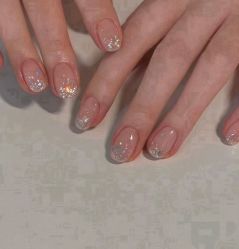 -悦指间美甲美睫