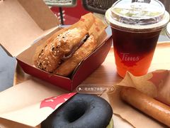 蛋香牛肉芝士可颂-Tims天好咖啡·贝果(华侨城步行街店)