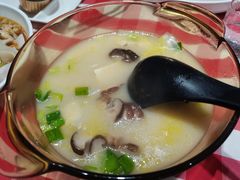 鸡汤小白菜煮榆林豆腐-西贝莜面村(上海百联西郊店)