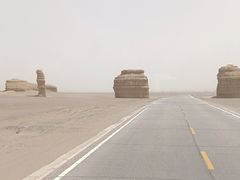 -敦煌雅丹国家地质公园