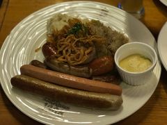 -皇冠自酿啤酒坊(中国红街5号楼店)