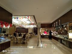 -湖北文旅洪宾红莲湖酒店