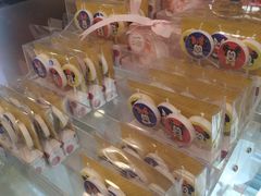 -花花卷卷·鲜食蛋糕(静安久光百货店)