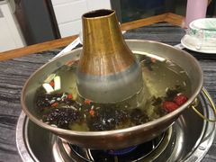 涮羊肉-江湖黑大兔(杨家坪店)
