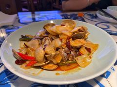 -川流不息·地道川菜·小龙虾(新松江路店)