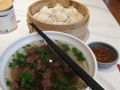 -馋三尺蟹粉小笼(人民广场店)