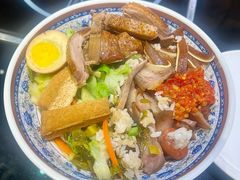 -潮汕三宝鲜牛肉火锅