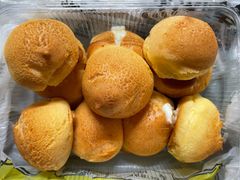 原味泡芙-鲍师傅糕点(永安里店)