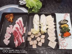 -烤路里·韩国品质自助烤肉(石路天虹4号店)