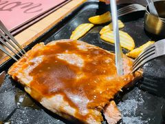 -必胜客(WOW阿罗海店)