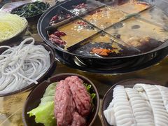 -正南齊北重庆老火锅(光华村直营店)
