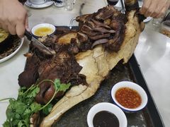 鸿运牛头-伟记牛蹄(道滘店)