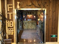 -MAX伯爵趣味互动密室逃脱(大坪D馆店)