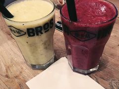 -Moka Bros 摩卡站(西单大悦城店)