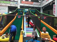 -蒙特利亲子乐园