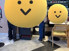 -肥汁米蘭香港米线(长宁来福士店)