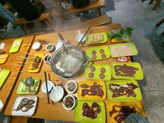 -养牛邓·潮汕牛肉海鲜自助火锅(广州店)