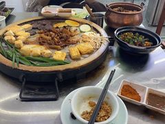 -八木轩·寻味大理白族民俗餐厅(文献路店)