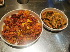 -龙巢盱眙龙虾·牛蛙·烧烤宵夜(八卦岭店)