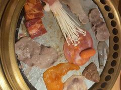 -韩京炭火烤肉自助料理(柯桥万达店)