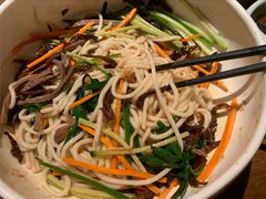 鸡丝凉米线-云海肴·汽锅鸡·云南菜(领展购物广场·中关村店)