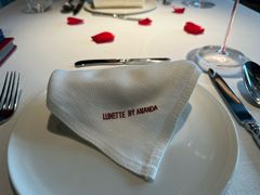 -弦月窗LUNETTE BY AMANDA(复兴路店)