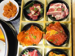 -匠牛亭·锅物烧肉放题自助(昆百大·泰业城店)