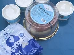 -正飞鲜奶(吐鲁番路店)