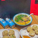 这小杨生煎包真的泰酷啦[得意]