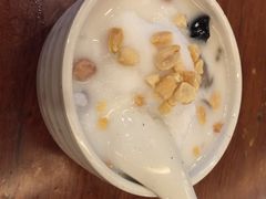 -海口骑楼小吃街