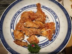 -香港百合居(LCM置汇旭辉广场店)
