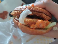 川辣双鸡汉堡-麦当劳(沙河店)