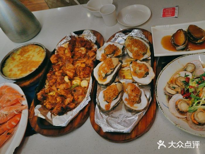 老东镇啤酒屋海鲜加工·蒸汽海鲜·海鲜烧烤(台东店)图片